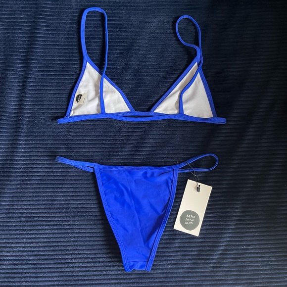 BASIC SWIM LA PREMIERE BIKINI (Super cute) - Picture 2 of 3